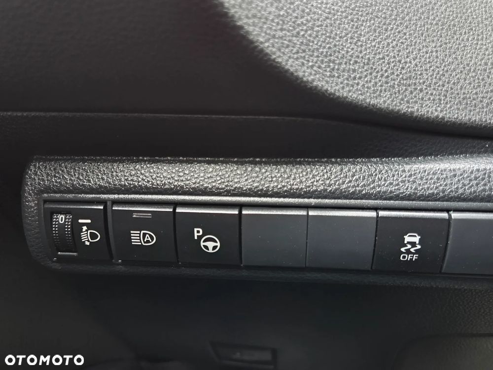 Toyota Corolla 1.8 Hybrid Selection - 27