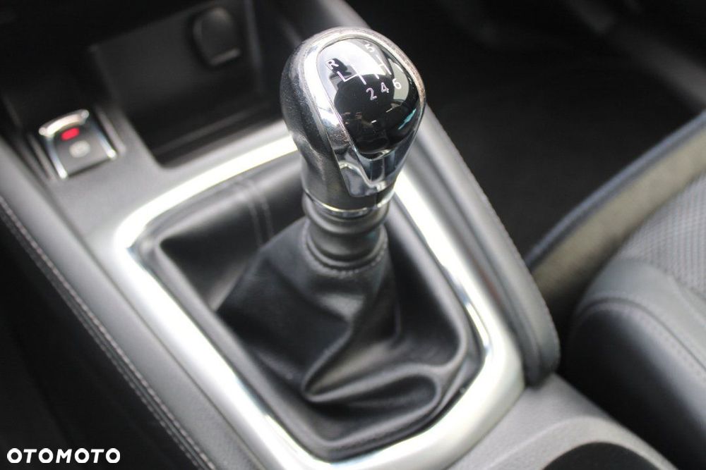 Nissan Qashqai - 33