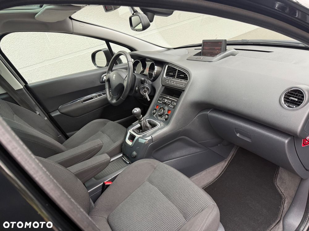 Peugeot 5008 2.0 HDi Family 7os - 7