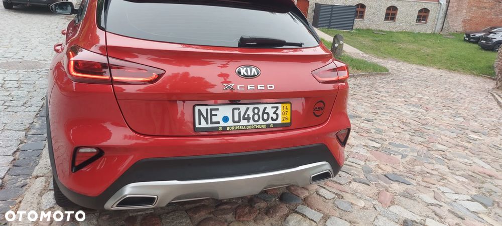 Kia XCeed 1.6 CRDi PLATINUM EDITION - 4