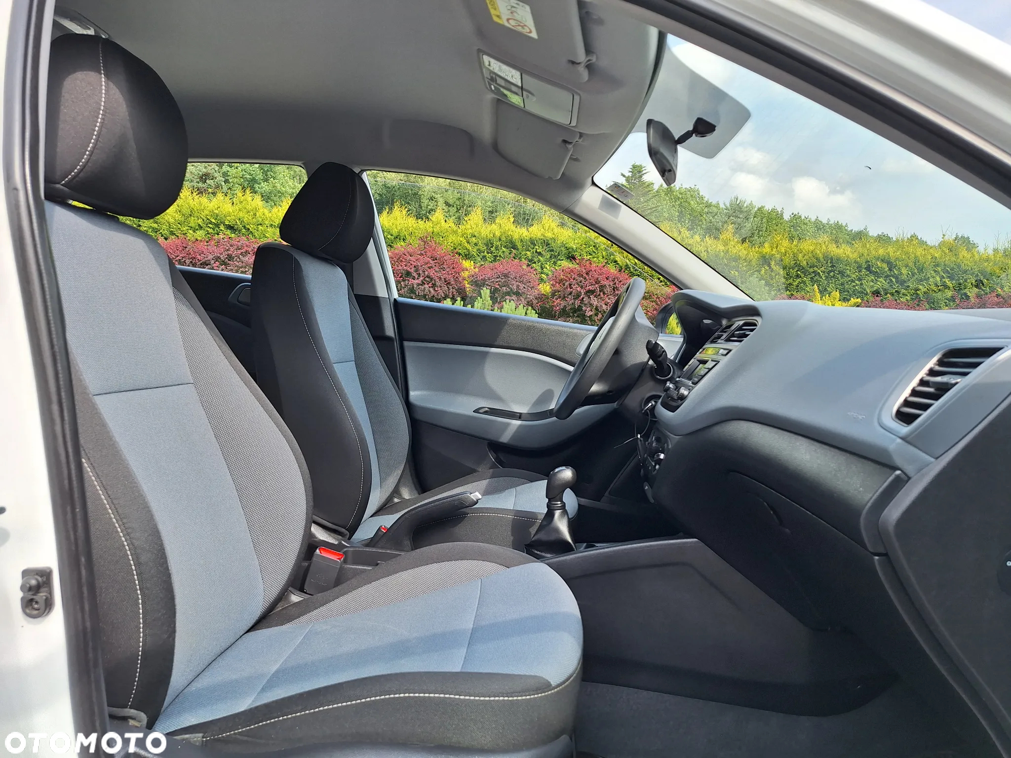 Hyundai i20 1.2 BlueDrive Classic + - 14