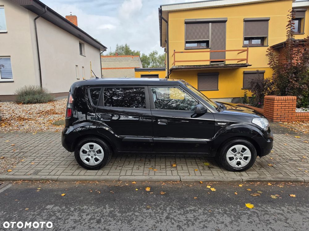 Kia Soul - 10