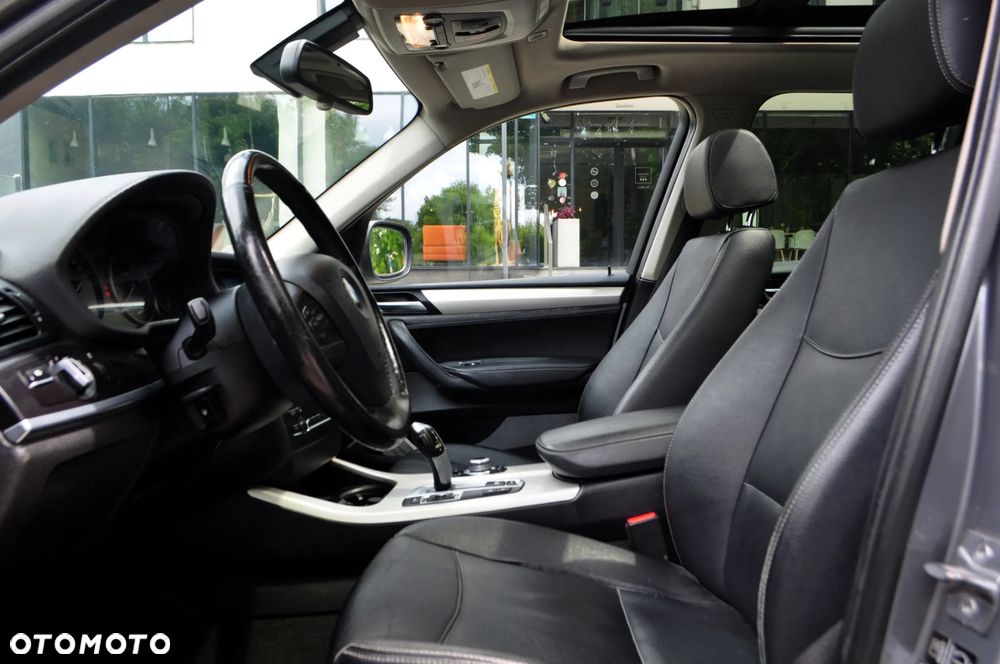 BMW X3 xDrive28i - 6