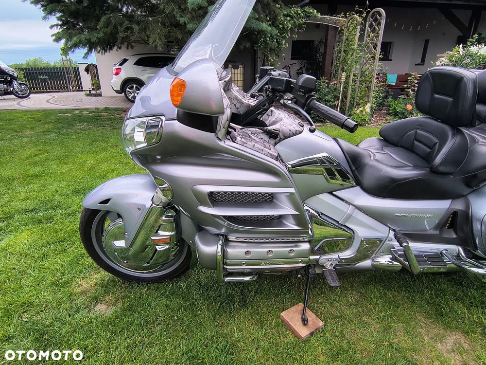 Honda GL - 23