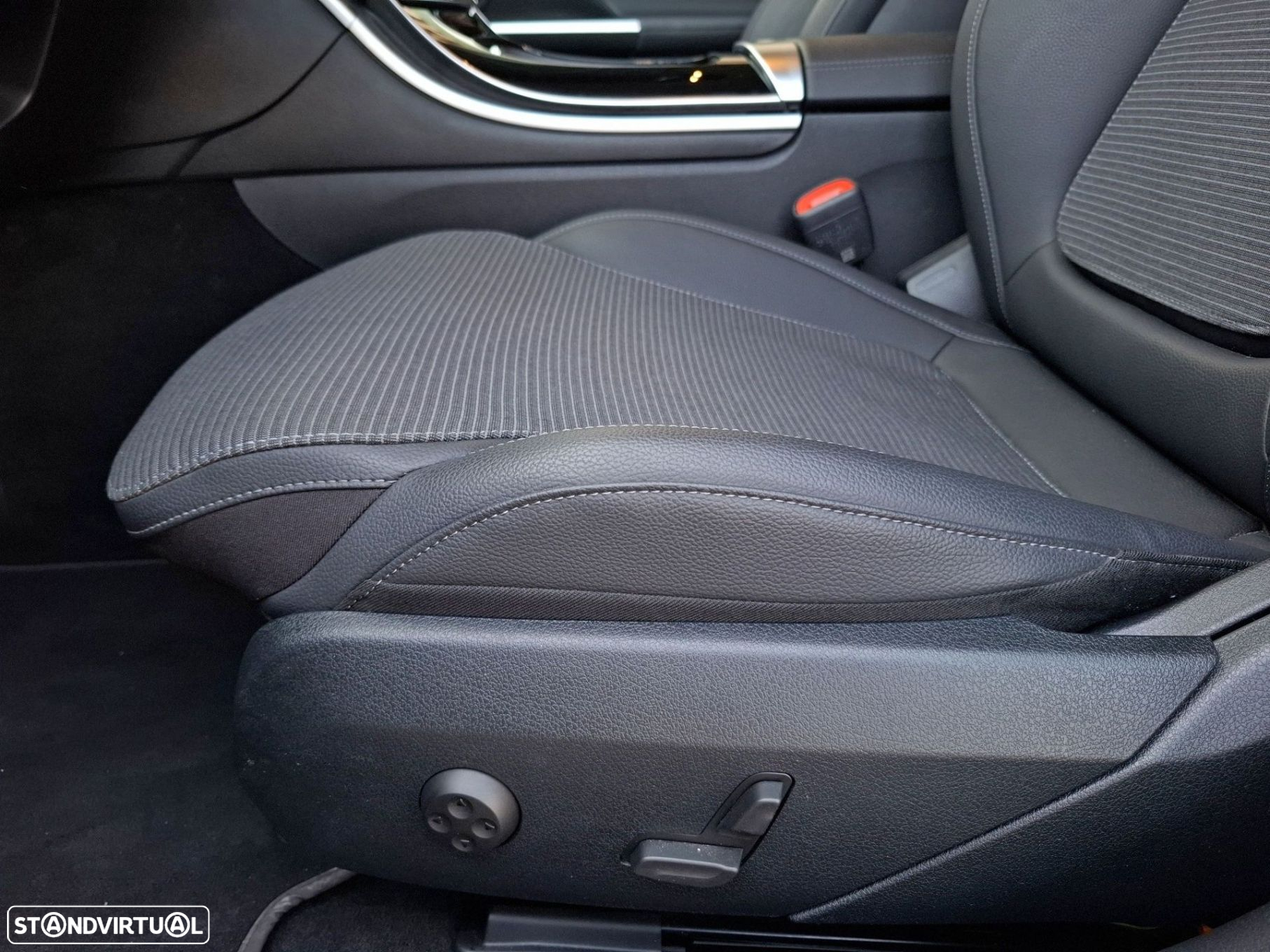 Mercedes-Benz C 220 d Avantgarde - 15