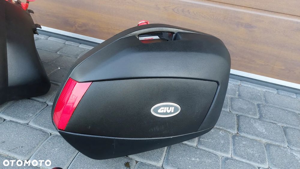 Honda CBF - 38
