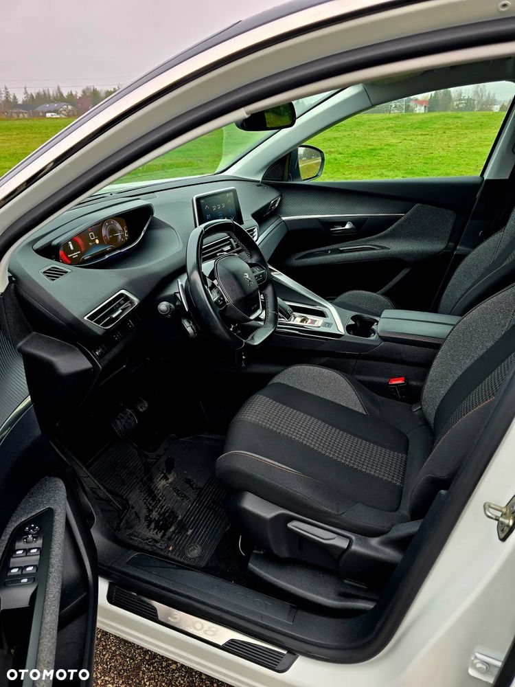 Peugeot 3008 BlueHDi 130 Stop & Start EAT8 Active Business-Paket - 5