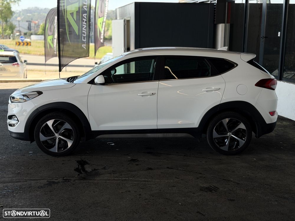 Hyundai Tucson blue 1.7 CRDi 2WD Advantage - 6