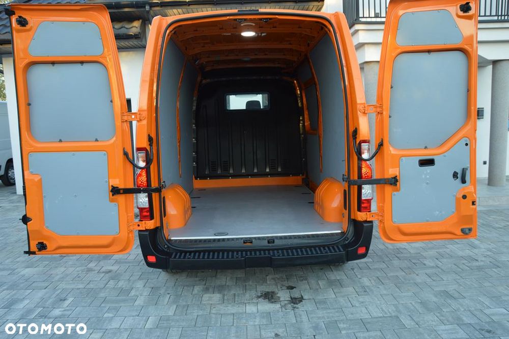 Opel Movano - 25