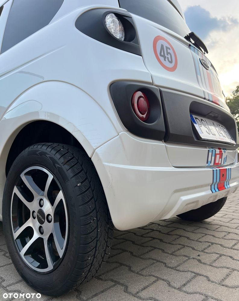 Microcar M.GO - 16