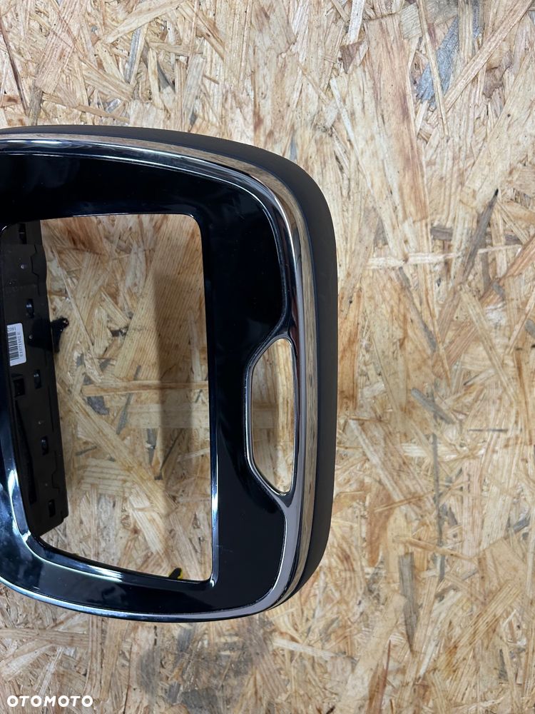 Renault captur I ramka radia panel klimatyzacji 682704761R - 5