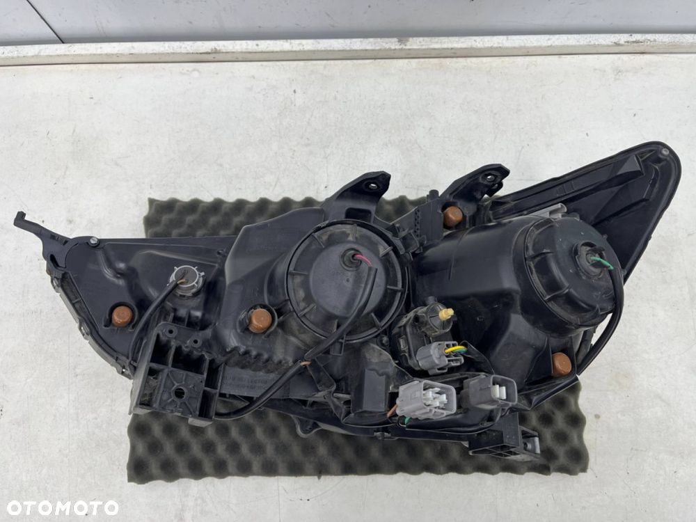 Lampa reflektor Mitsubishi ASX I Outlander Sport 10-19r. PRAWA przednia SOCZEWKA H11 HB3 Europa - 16