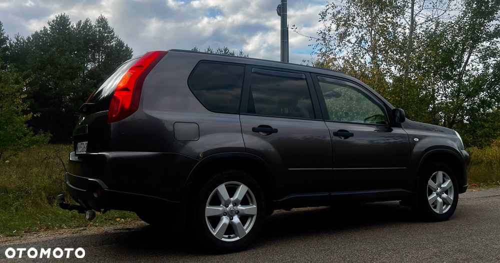 Nissan X-Trail - 2