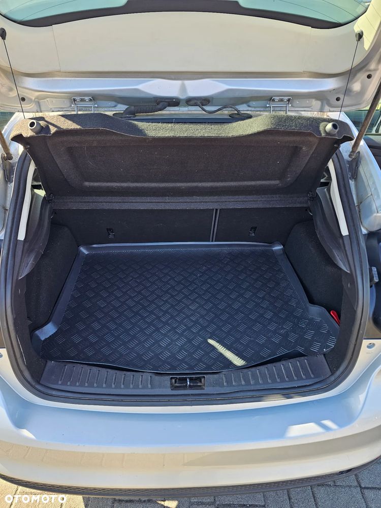 Ford Focus - 11