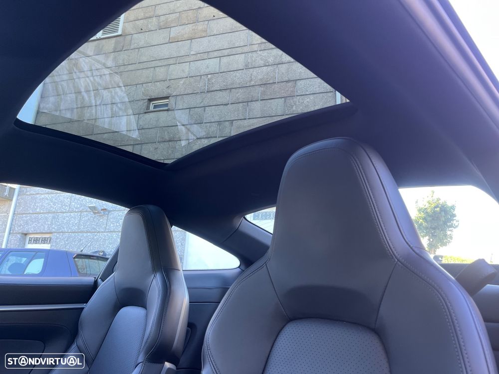 Porsche 911 (992) Carrera S PDK - 20