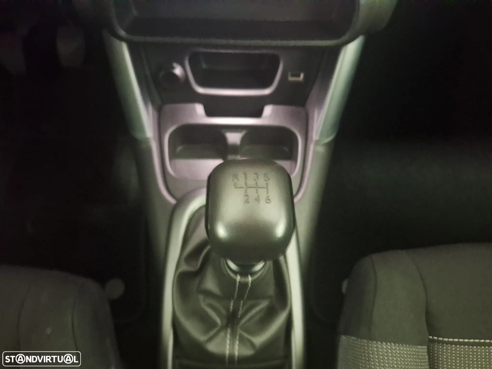 Citroën C3 Aircross PureTech 110 Stop & Start Shine - 21