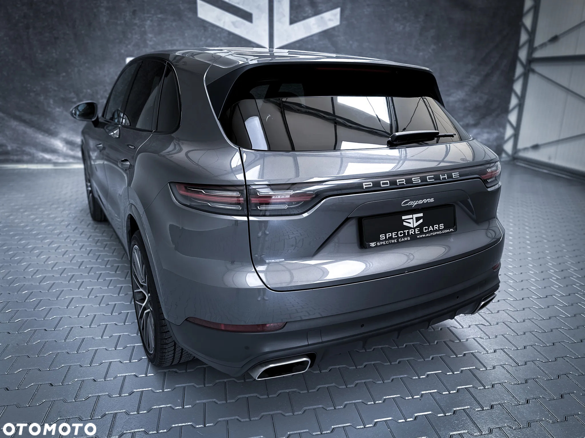 Porsche Cayenne Standard - 10