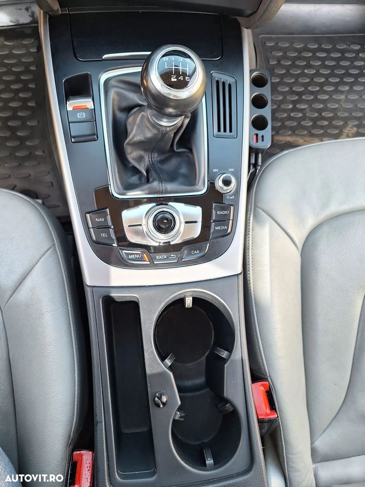 Audi A4 2.0 TDI B8 - 11