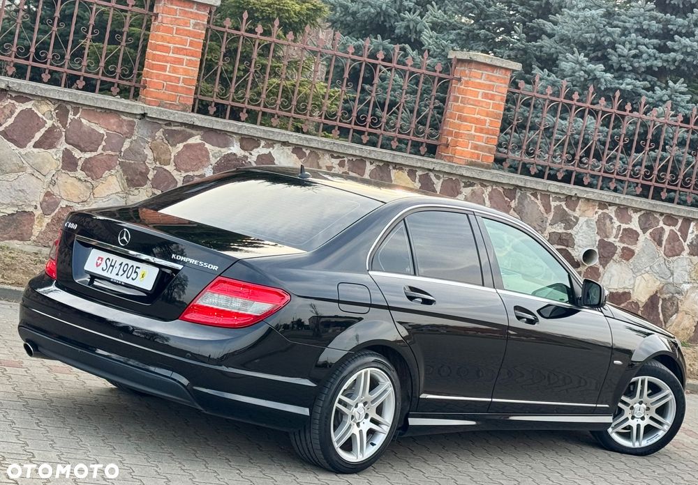 Mercedes-Benz Klasa C 180 BlueEFFICIENCY Avantgarde - 10