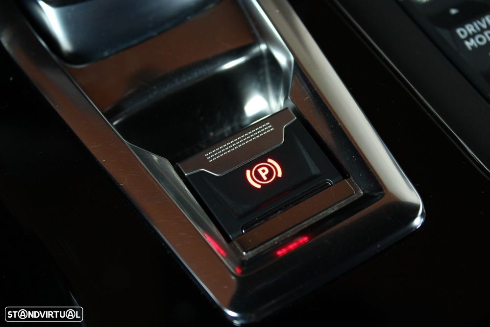 Peugeot 5008 1.5 BlueHDi GT EAT8 - 39