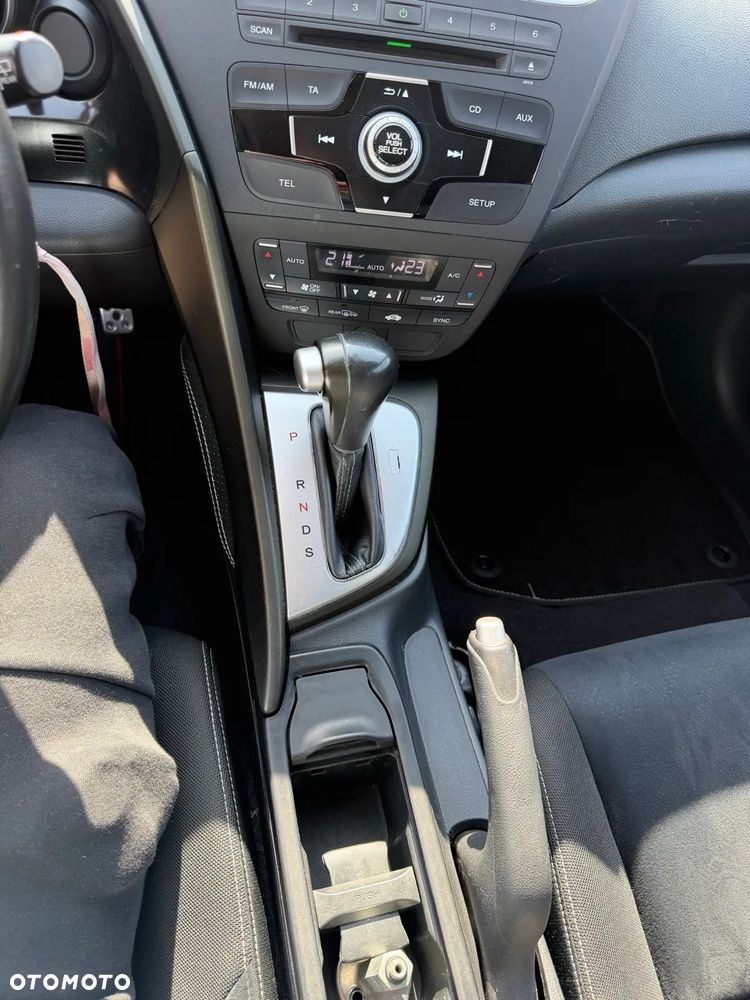Honda Civic 1.8 Sport - 11