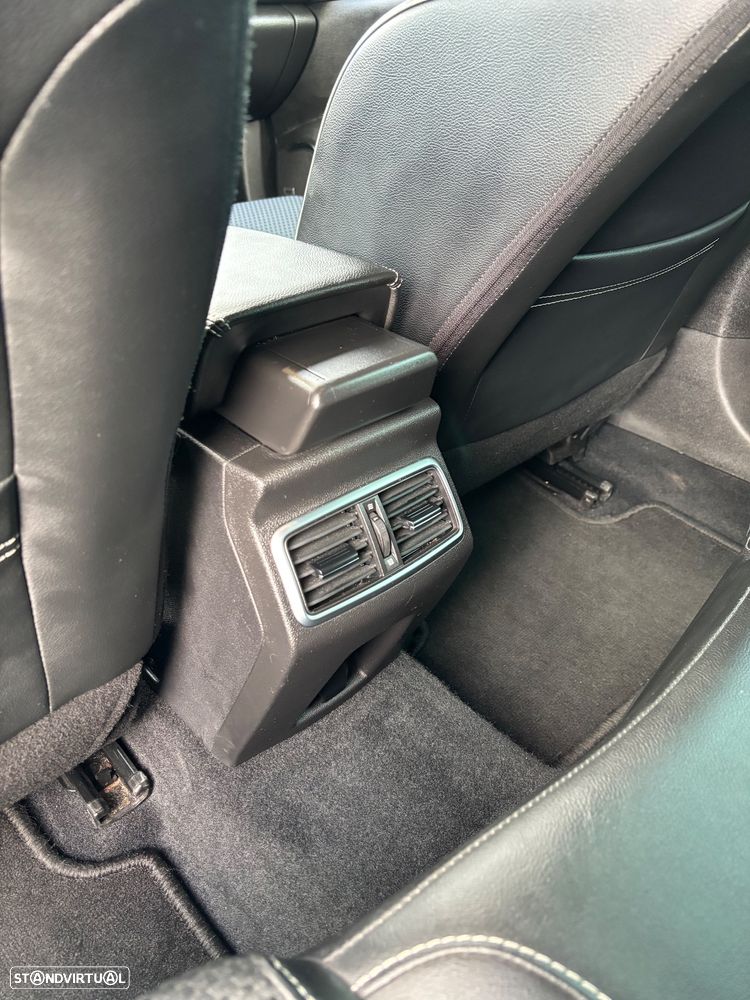 Renault Mégane TCe 140 GPF BOSE EDITION - 31