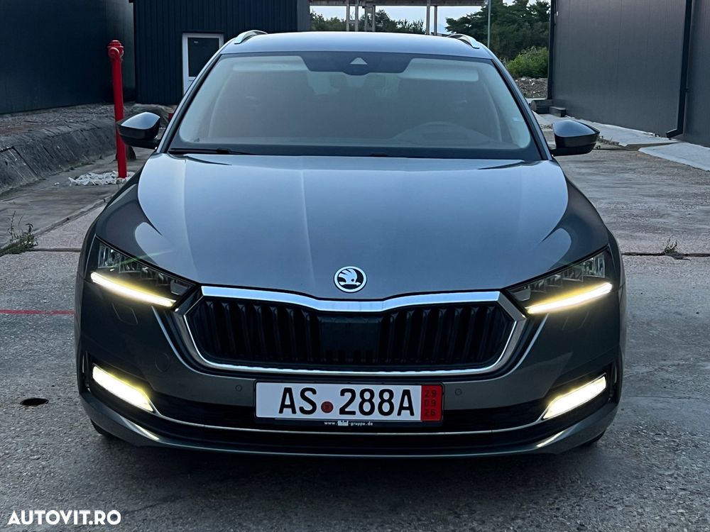 Skoda Octavia 2.0 TDI DSG Exclusive Plus - 35