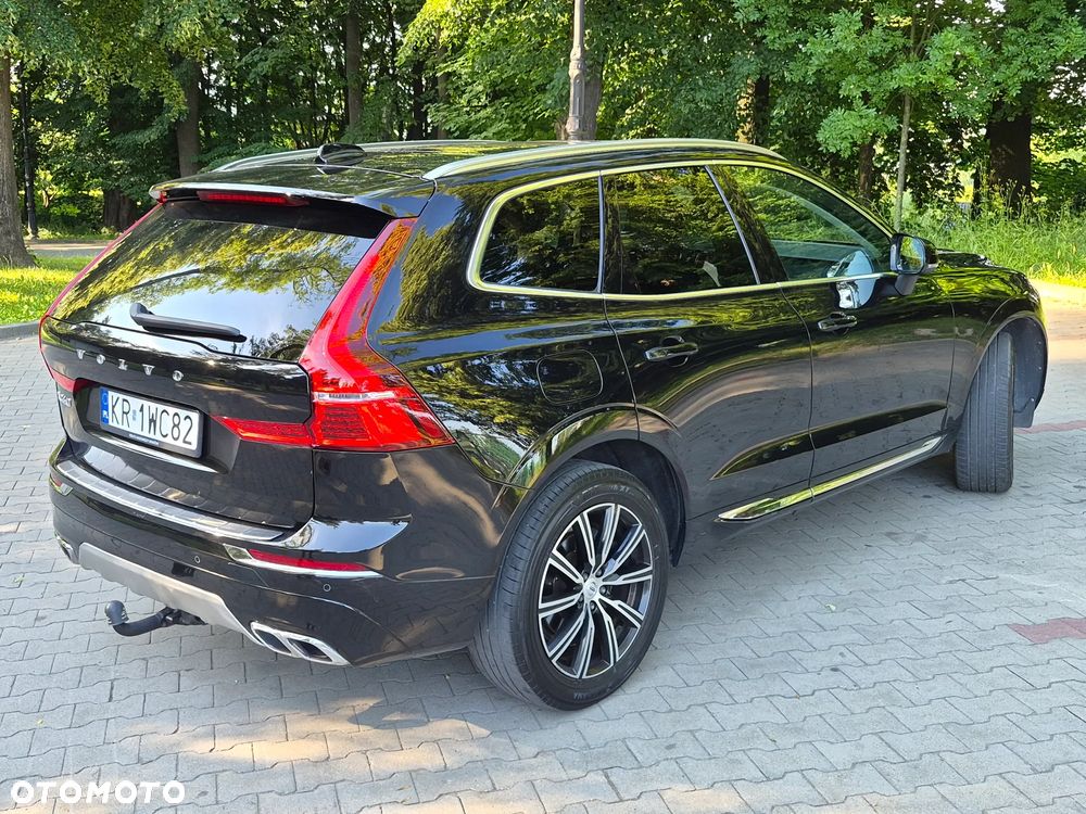 Volvo XC 60 B4 D AWD Momentum Pro - 4