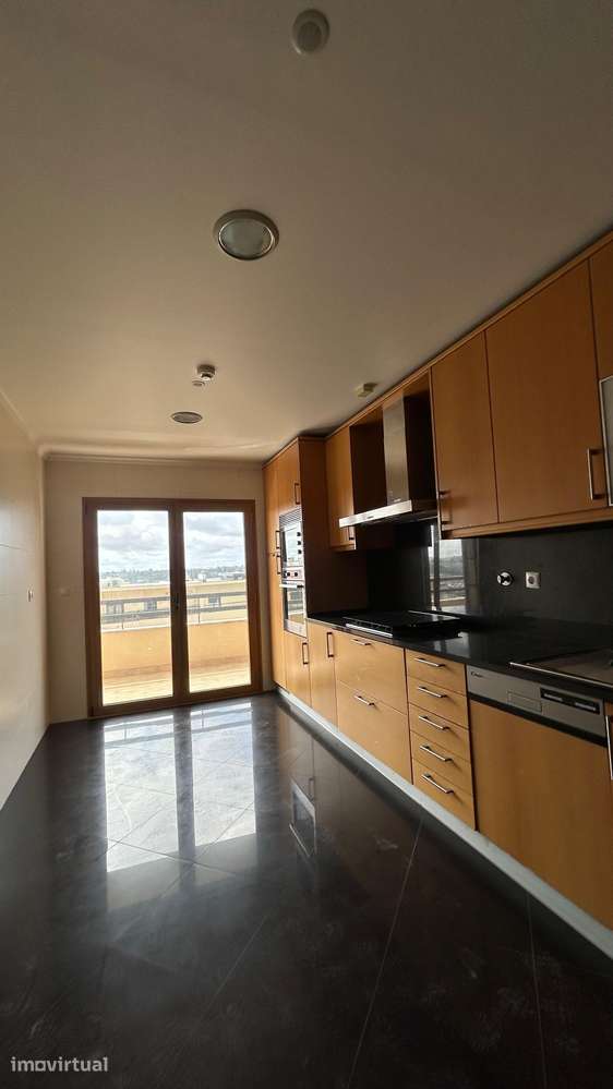 Apartamento T4 para Arrendamento Odivelas - Grande imagem: 5/22