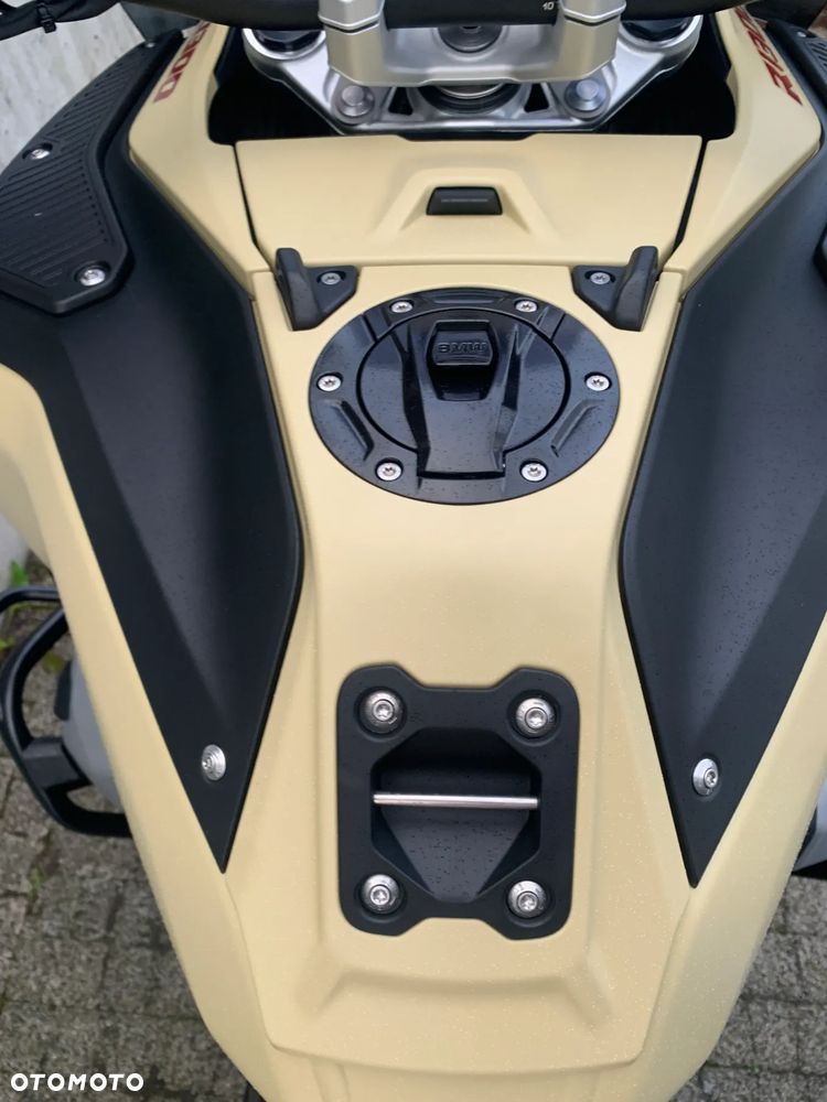 BMW GS - 9