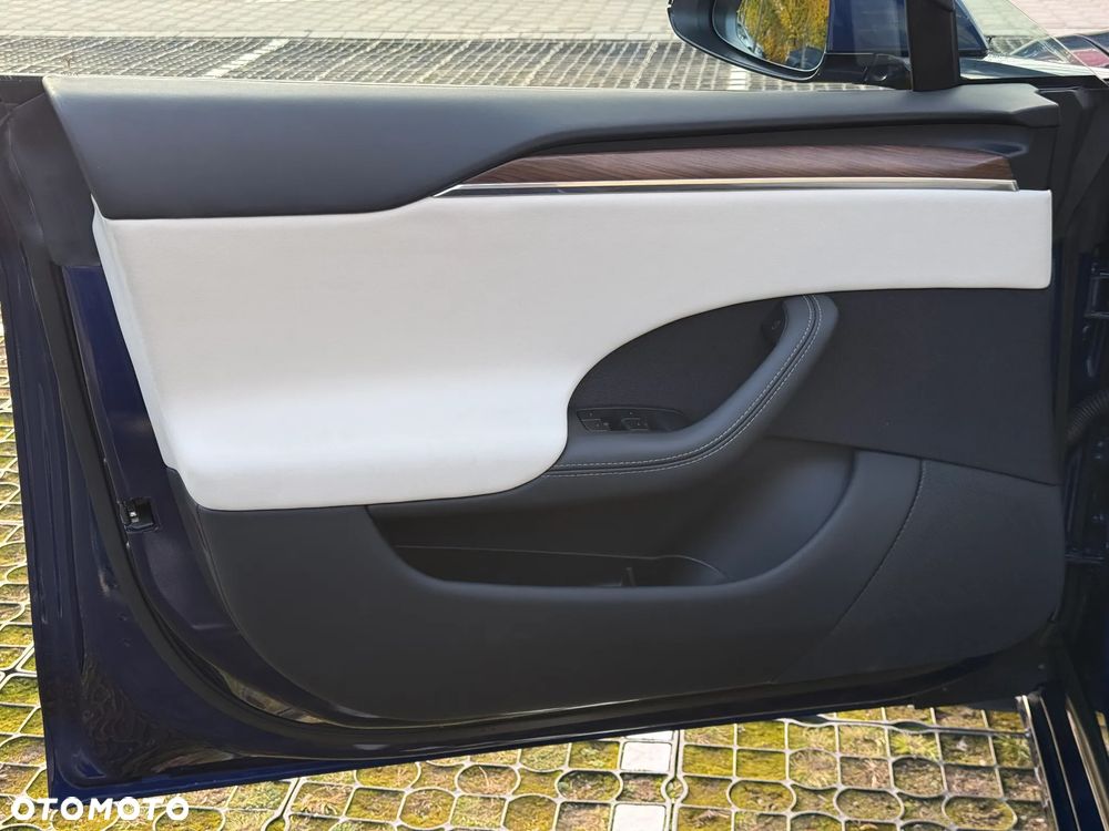 Tesla Model S Long Range AWD - 18
