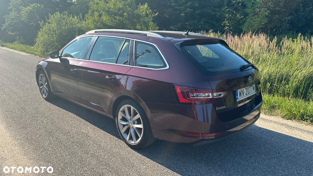 Skoda Superb 2.0 TDI 4x4 Style DSG - 19