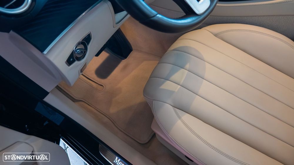 Mercedes-Benz E 300 e Exclusive Line - 19