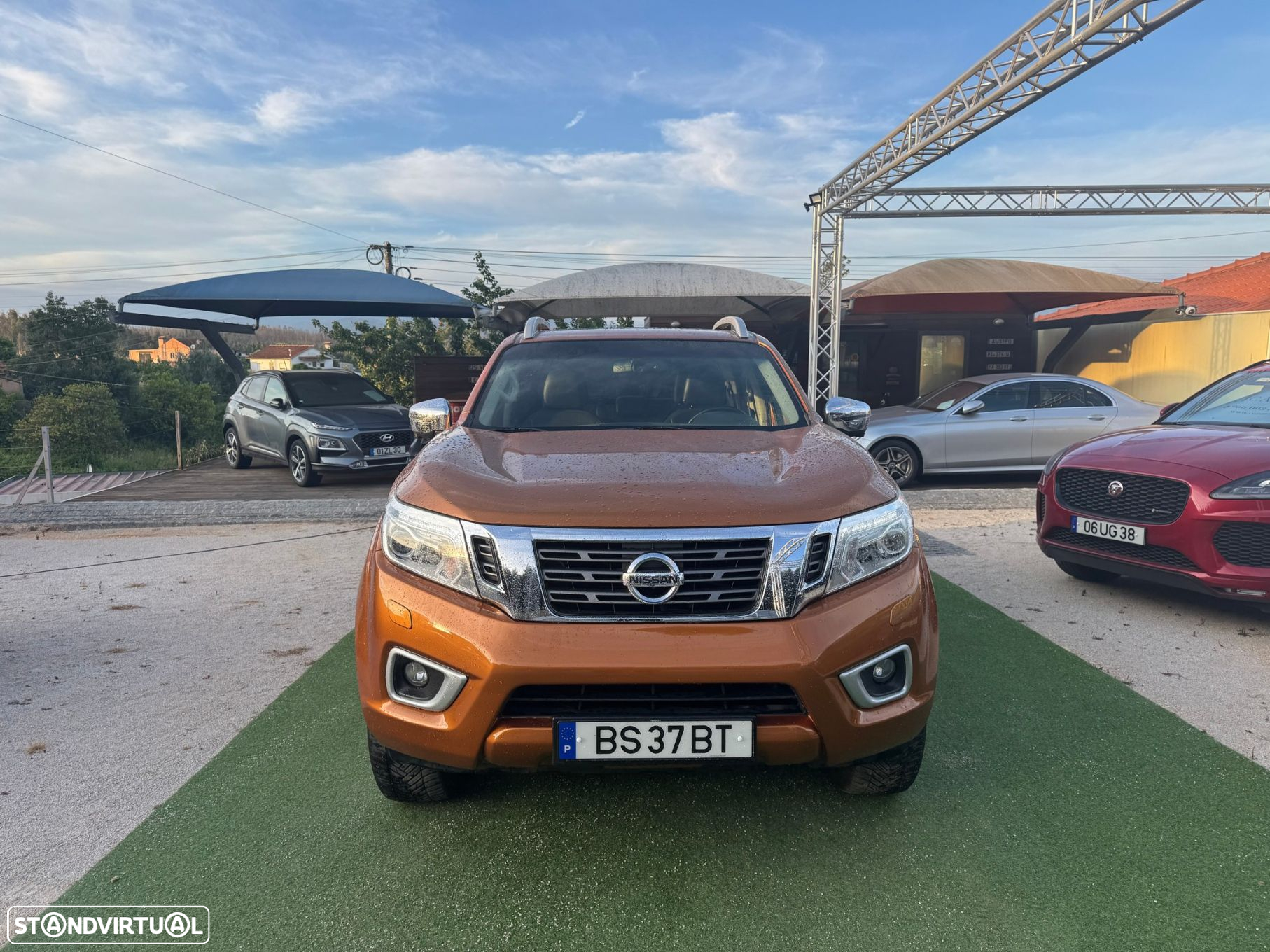 Nissan Navara 2.3 dCi CD 4WD Tekna - 3