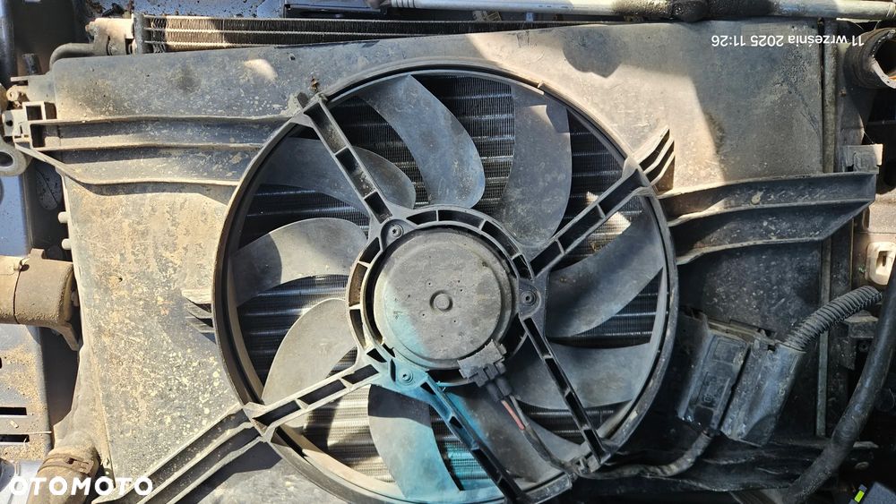 Wentylator chłodnicy Opel Vectra C 1,8 16V 2005r 24410990 - 1