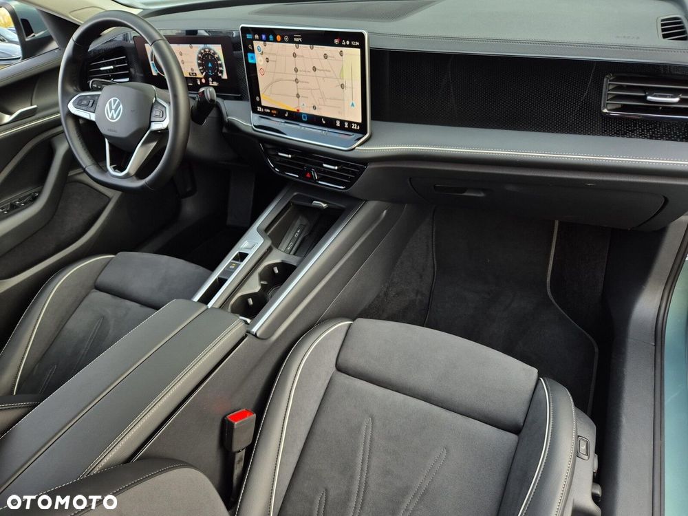 Volkswagen Passat - 10