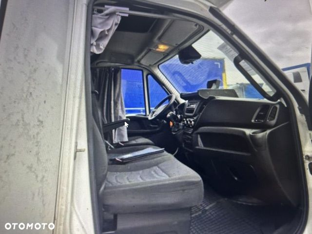 Iveco Dostawcze     Iveco     Daily 50C18 Hi-Matic  Iveco Daily 50C18 Hi-Matic - 9