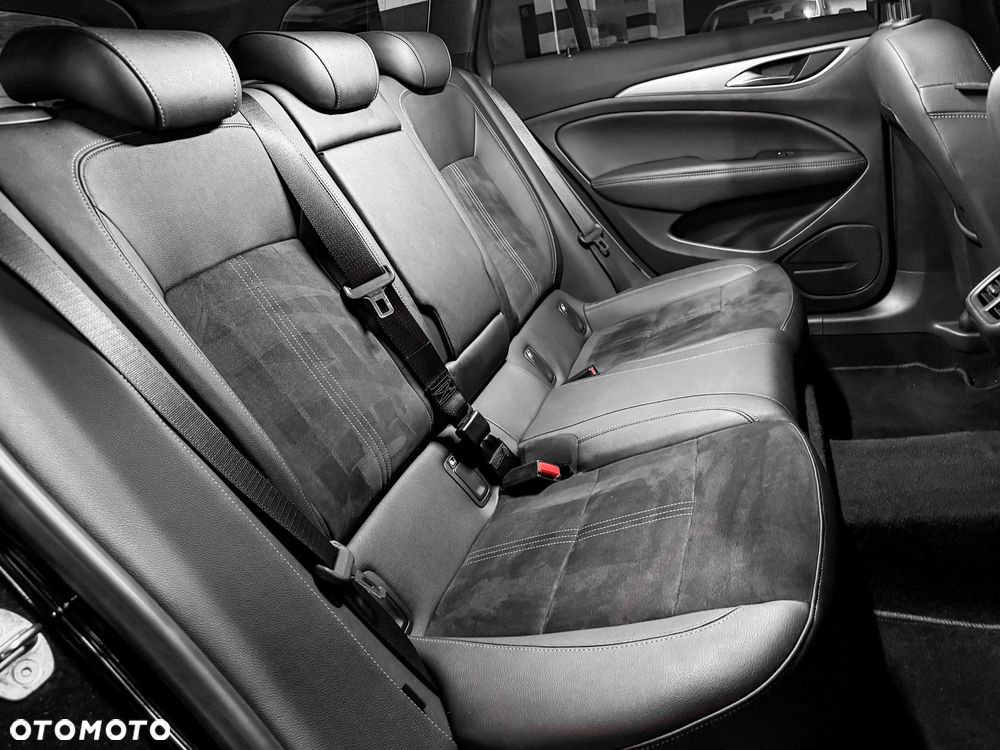 Opel Insignia 2.0 CDTI Ultimate S&S - 31