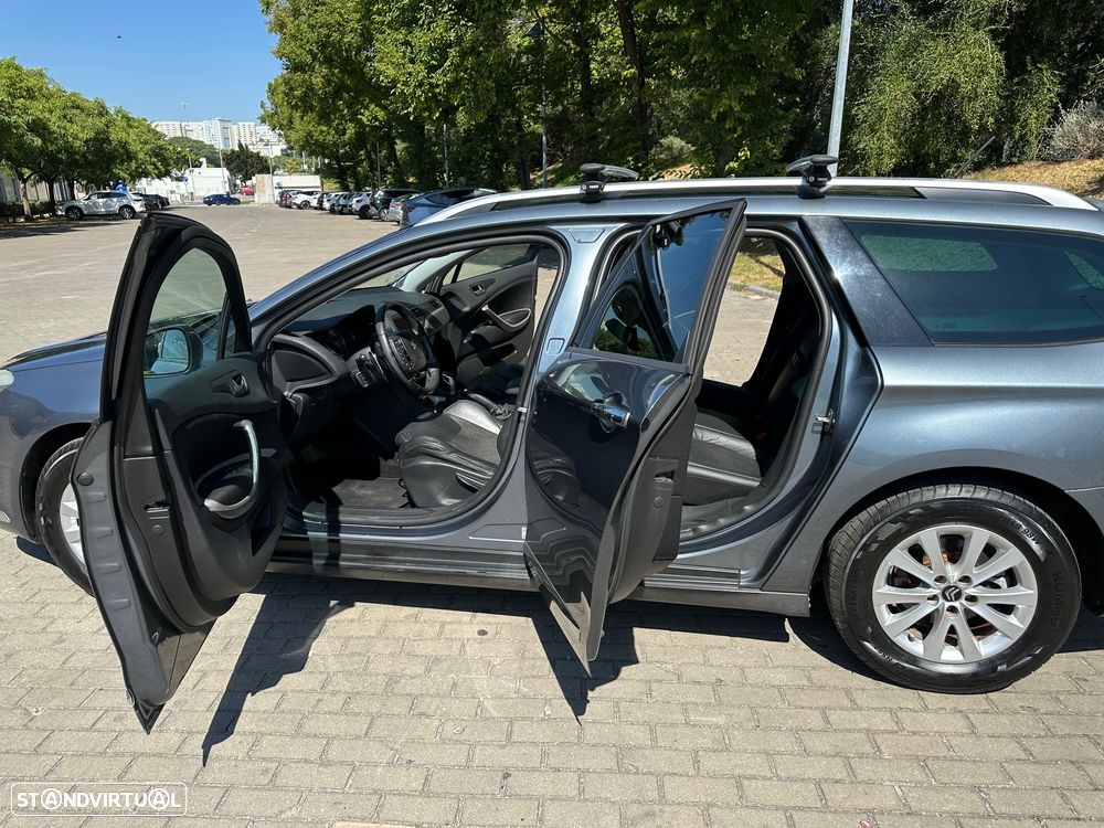 Citroën C5 Tourer 1.6 e-HDi Séduction Air.CMP6 - 14