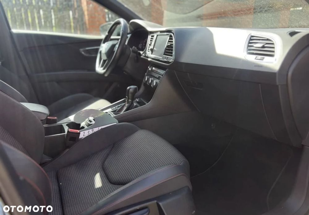 Seat Leon Sportstourer 1.5 eTSI ACT OPF DSG FR - 26