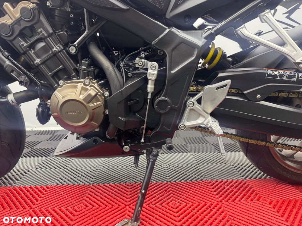 Honda CB - 17