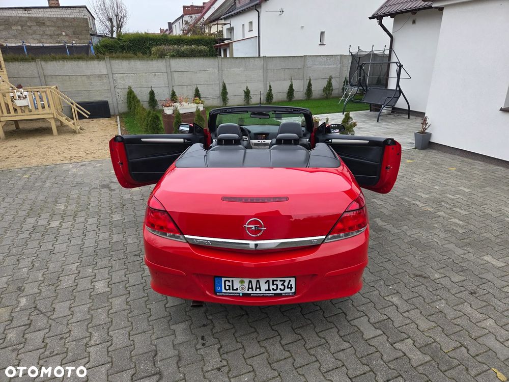 Opel Astra 1.8 Enjoy EU5 - 17
