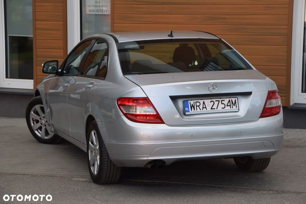 Mercedes-Benz Klasa C 180 Kompressor - 9