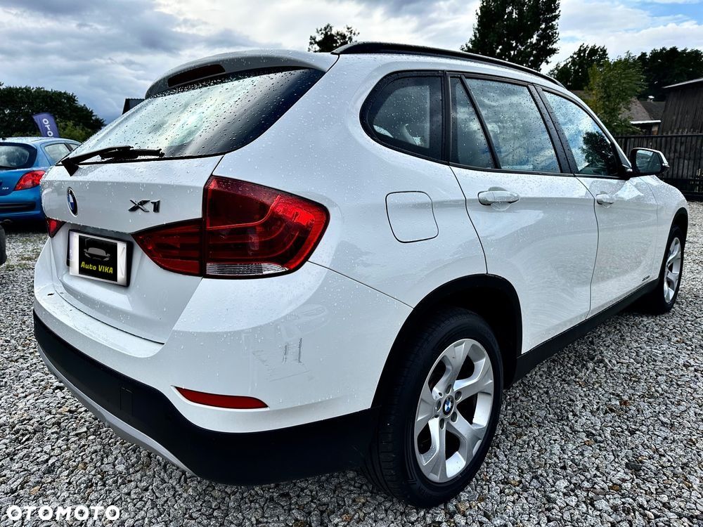 BMW X1 sDrive18i xLine - 4