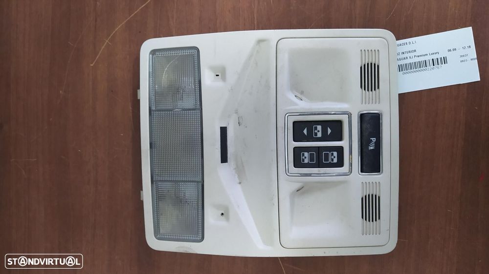 LUZ INTERIOR JAGUAR XJ - 1