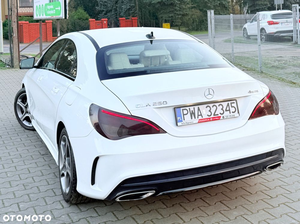 Mercedes-Benz CLA 250 4-Matic AMG Line - 26