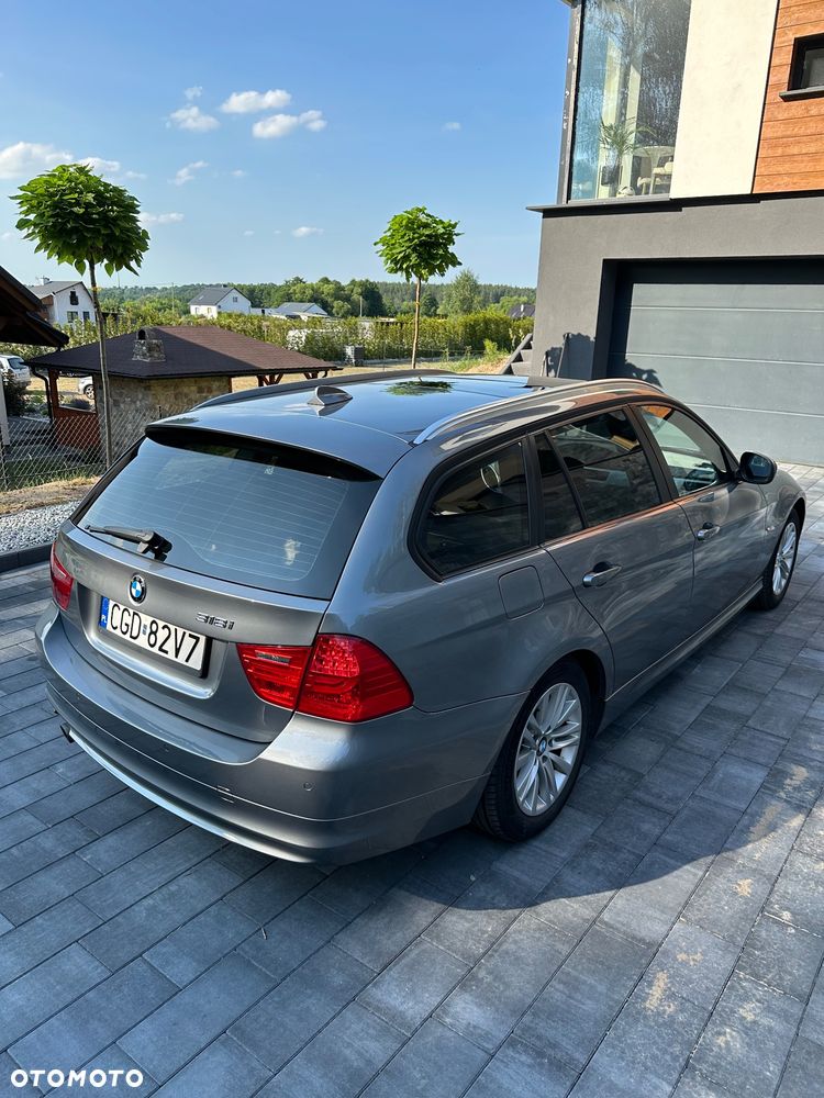 BMW Seria 3 318i Edition Exclusive - 7
