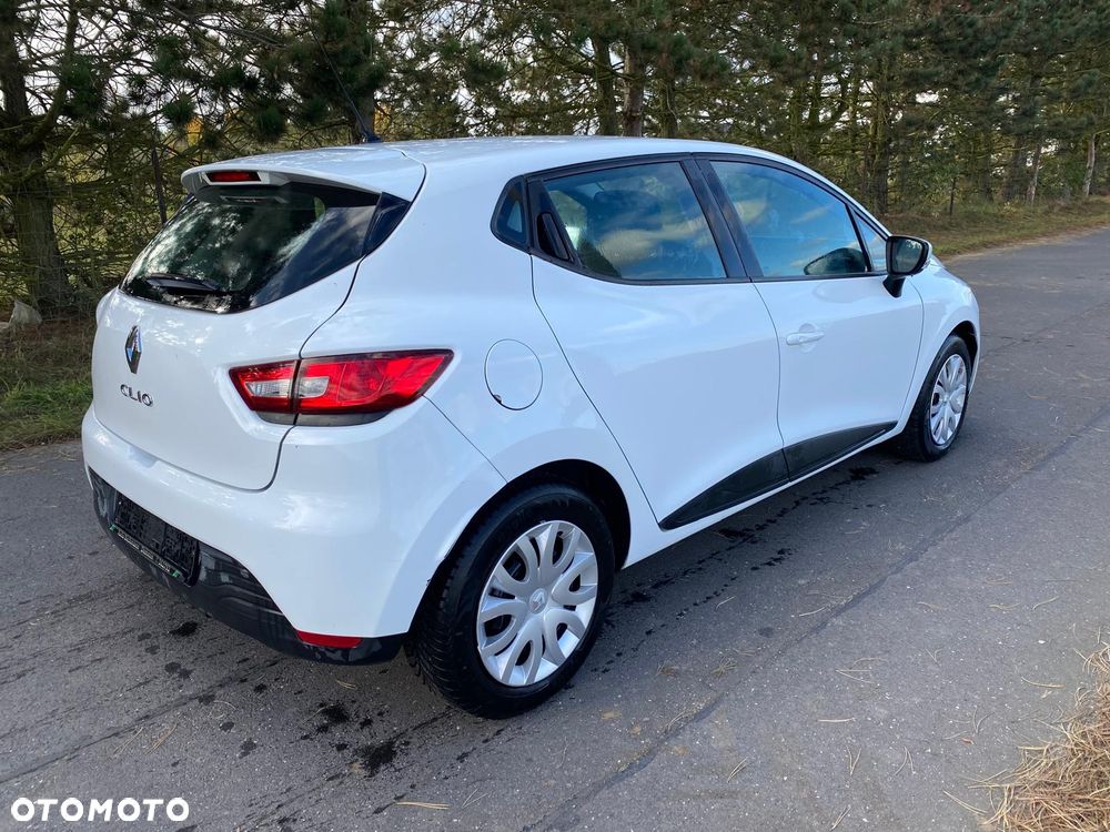 Renault Clio 1.2 16V Expression - 5
