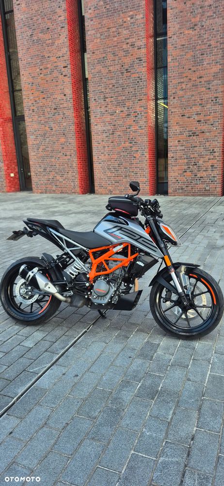 KTM Duke 125 - 8