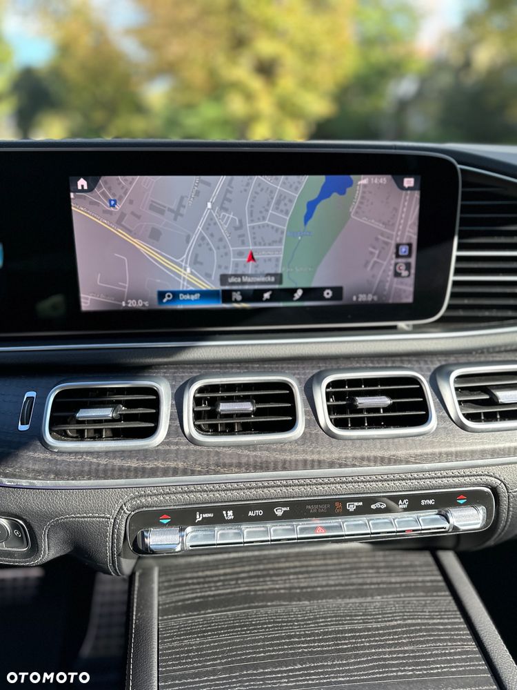 Mercedes-Benz GLE - 27